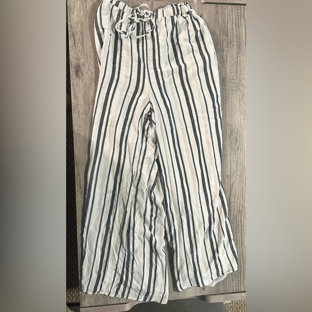 American Eagle Striped Flare Pants Size Small